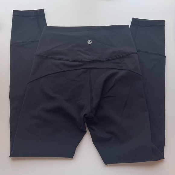 Lululemon In Movement 7/8 Tight - Picture 2 of 4